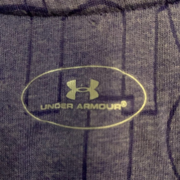 Under Armour Women’s Purple Heat Gear Long Sleeve - Picture 5 of 6